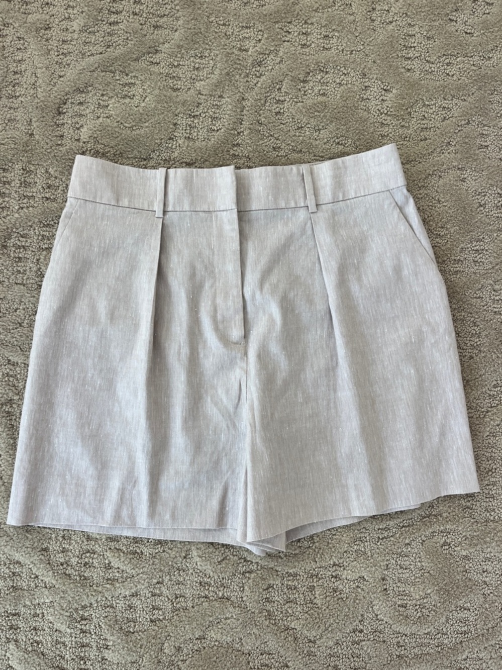 Theory Linen-Blend Pleated Shorts in Tan Size 10